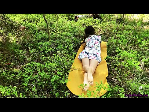 ❤️ Nepažįstamasis iš Tinderio masturbuoja mano putytę ir aistringai dulkinasi miške ❌ Dulkinimo video prie lt.filmexxx18.ru ️❤